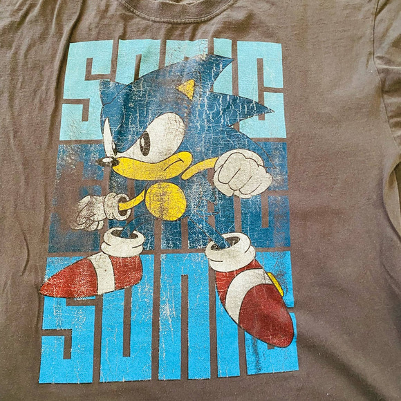 VTG Sonic The Hedgehog Grunge Distressed Sega Cotton T Shirt - Picture 2 of 4